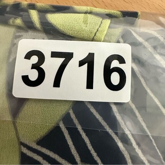 Talbots Silk Skirt Womens 8 Green Black‎ Hawaiian Palm Leaf Summer Business $118 - Picture 12 of 12